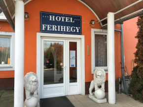 Гостиница Hotel Ferihegy  Вечеш